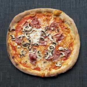 Prosciutto e Funghi